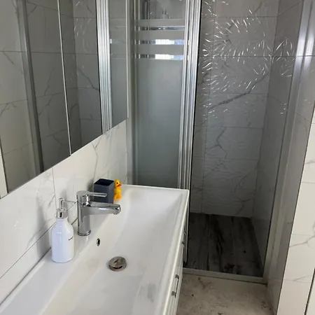 Veray Homes * Ayios Dhometios